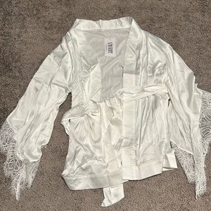 12th Tribe Satin Bridal Robe O/S